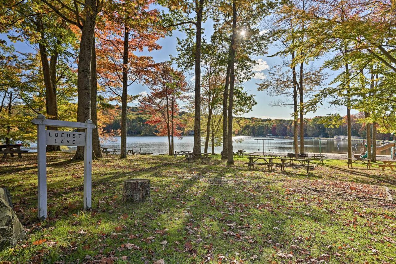 Bear Den Rustic Pocono Lake Home With Game Room! Exterior foto