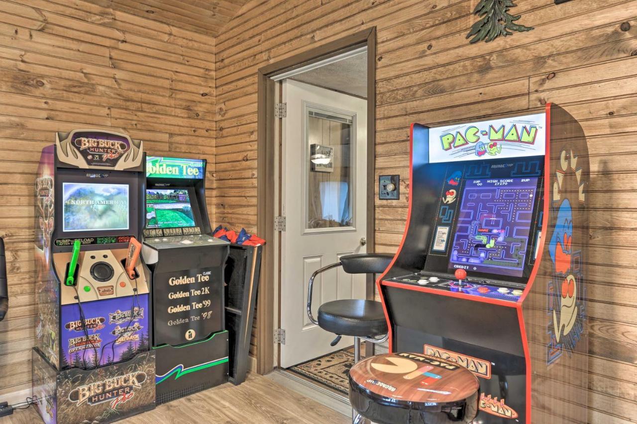 Bear Den Rustic Pocono Lake Home With Game Room! Exterior foto